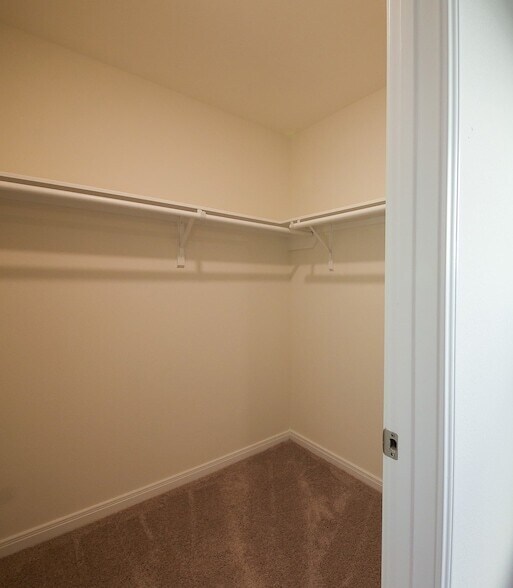 Building Photo - 9407 Castillo Ct