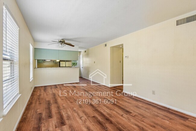 Building Photo - 6603 Cherryleaf St