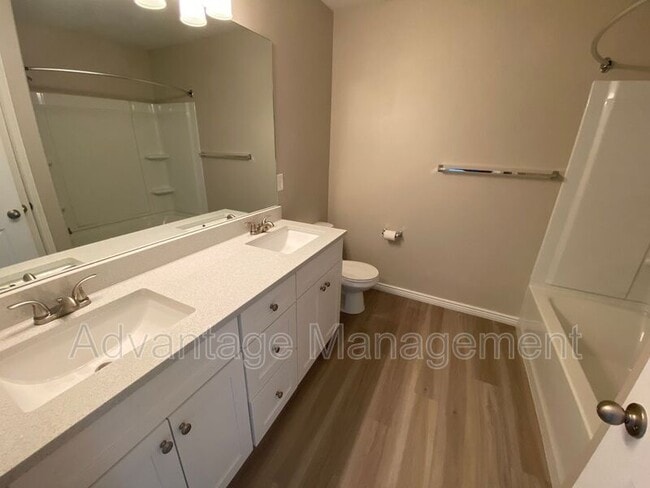 Building Photo - 738 N 150 E St