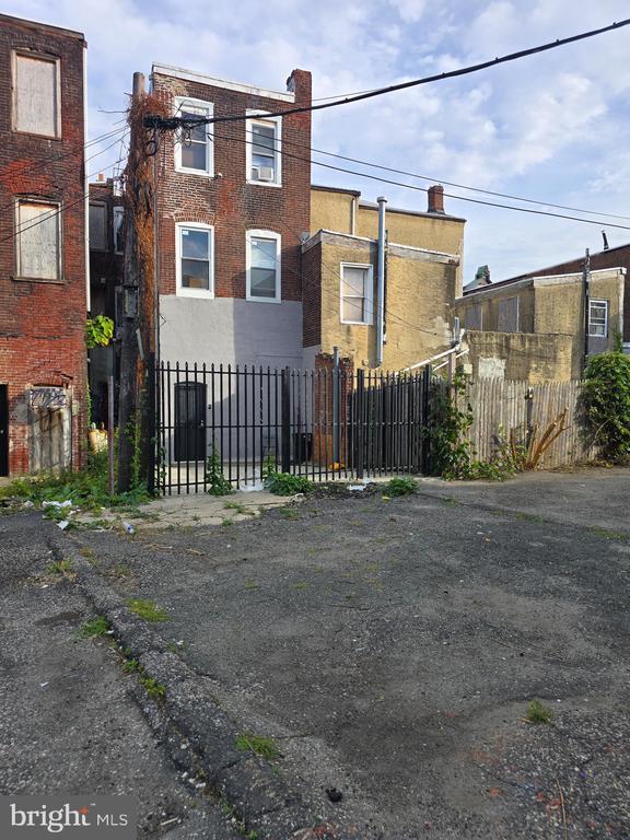 Building Photo - 4328 Frankford Ave