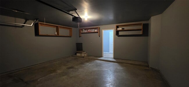 Building Photo - 5210 Nautilus Ln