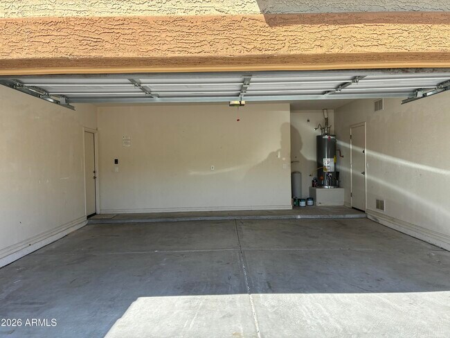 Building Photo - 29491 N 69th Ave