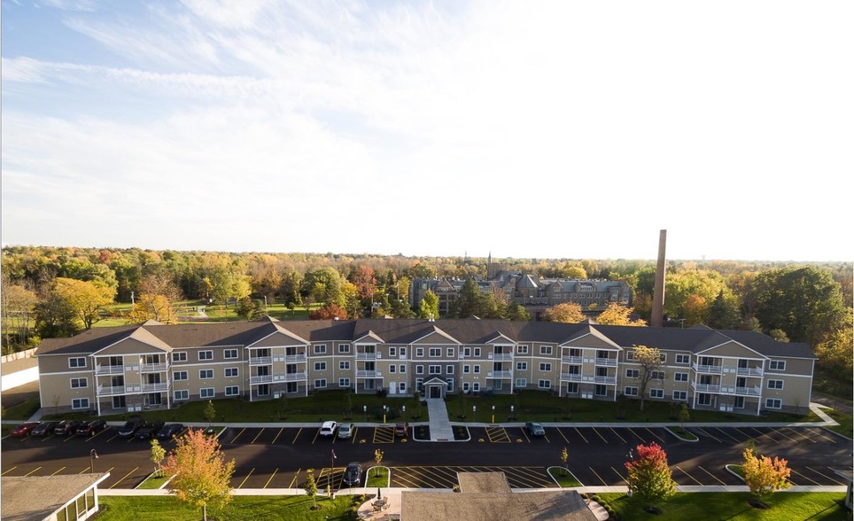 Building Photo - Park Creek Apartments