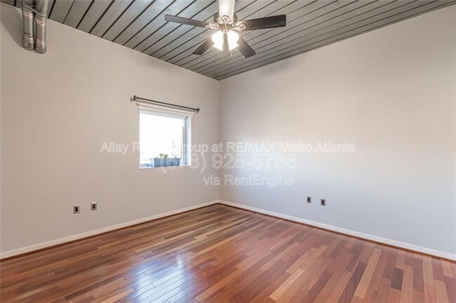 Building Photo - 620 Glen Iris Dr NE