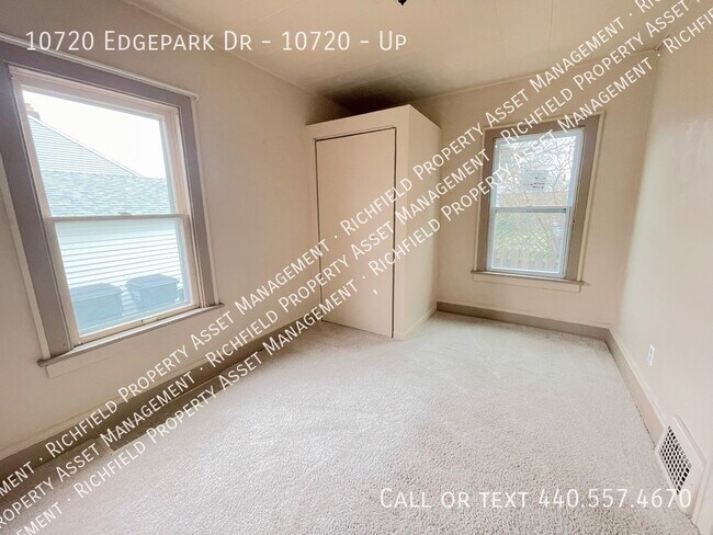 Building Photo - 10720 Edgepark Dr