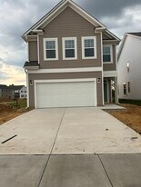 Building Photo - 38 Nailsworth St