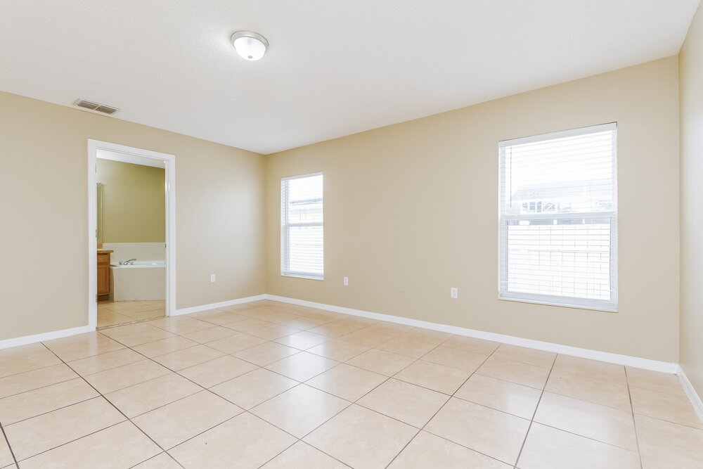 Building Photo - 1120 Roan Ct