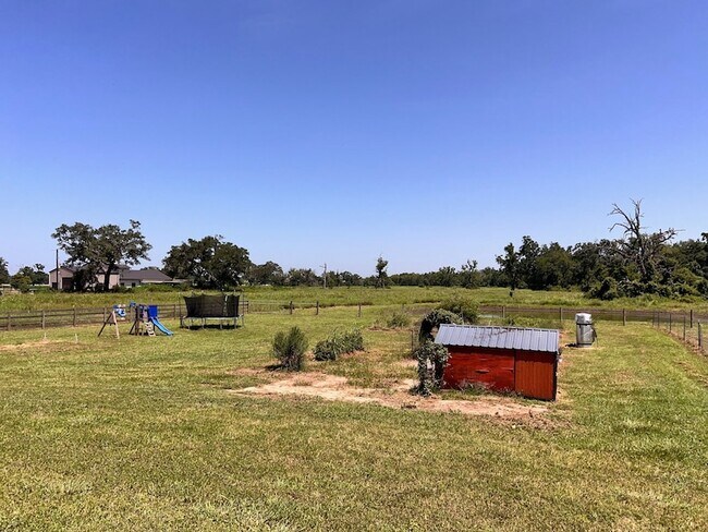 Building Photo - 2502 Majestic Oaks Ct