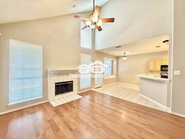 Building Photo - Beautiful Two-Story Home with Space, Comfo...