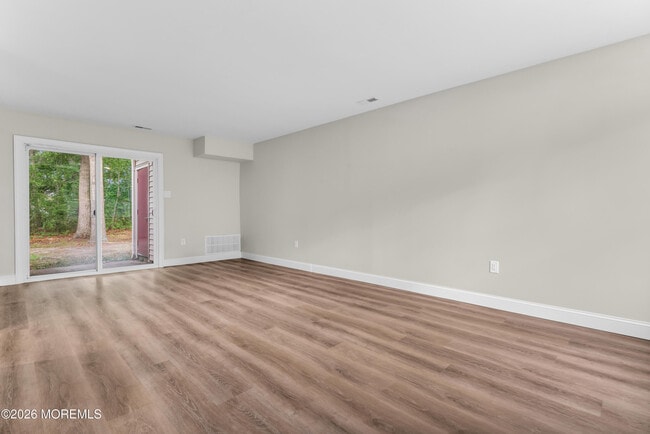Building Photo - 107 Tavistock Dr