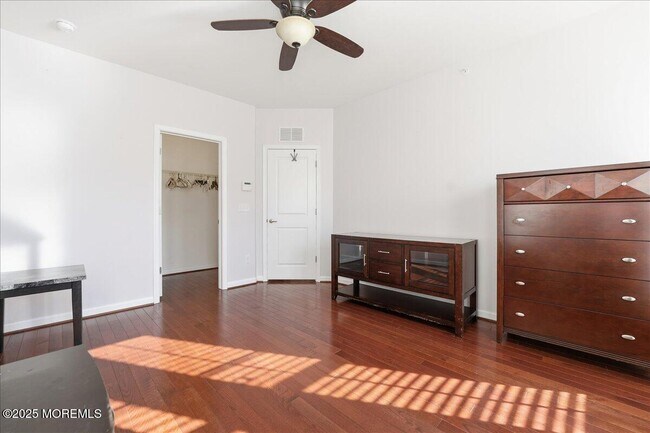 Building Photo - 14 Michael Dr