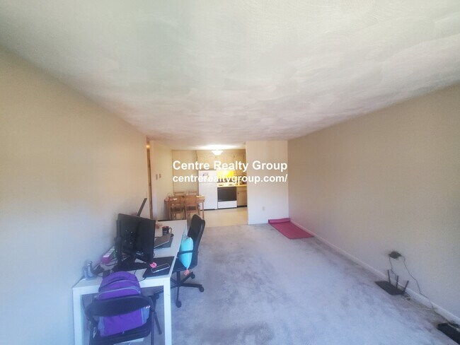 Building Photo - 155 Lexington St