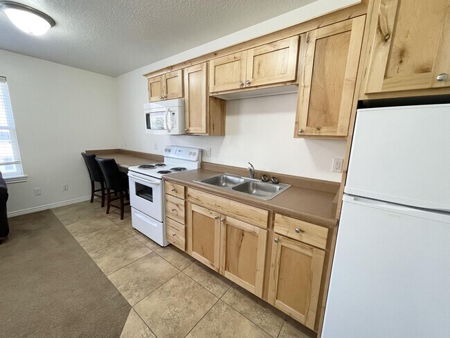 Interior Photo - Harman House Studios