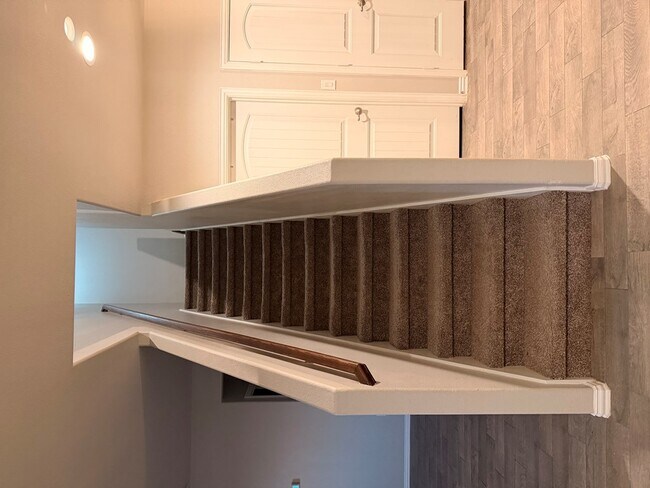 Building Photo - 7335 Horton Ranch Rd