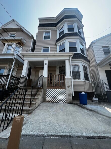 EXTERIOR - 81 2nd St