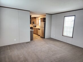 Building Photo - 543 Iowa