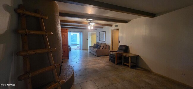 Building Photo - 7744 E Camelback Rd