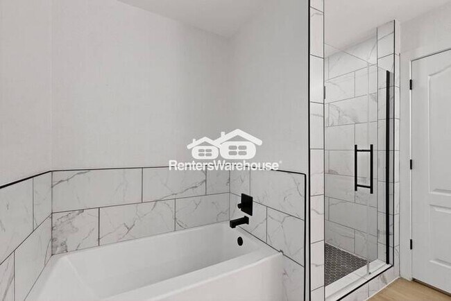 Building Photo - Completely Refreshed NRH Home Move IN Ready.