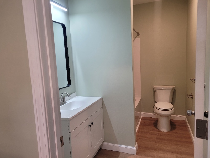 Building Photo - 13 Myrtle St