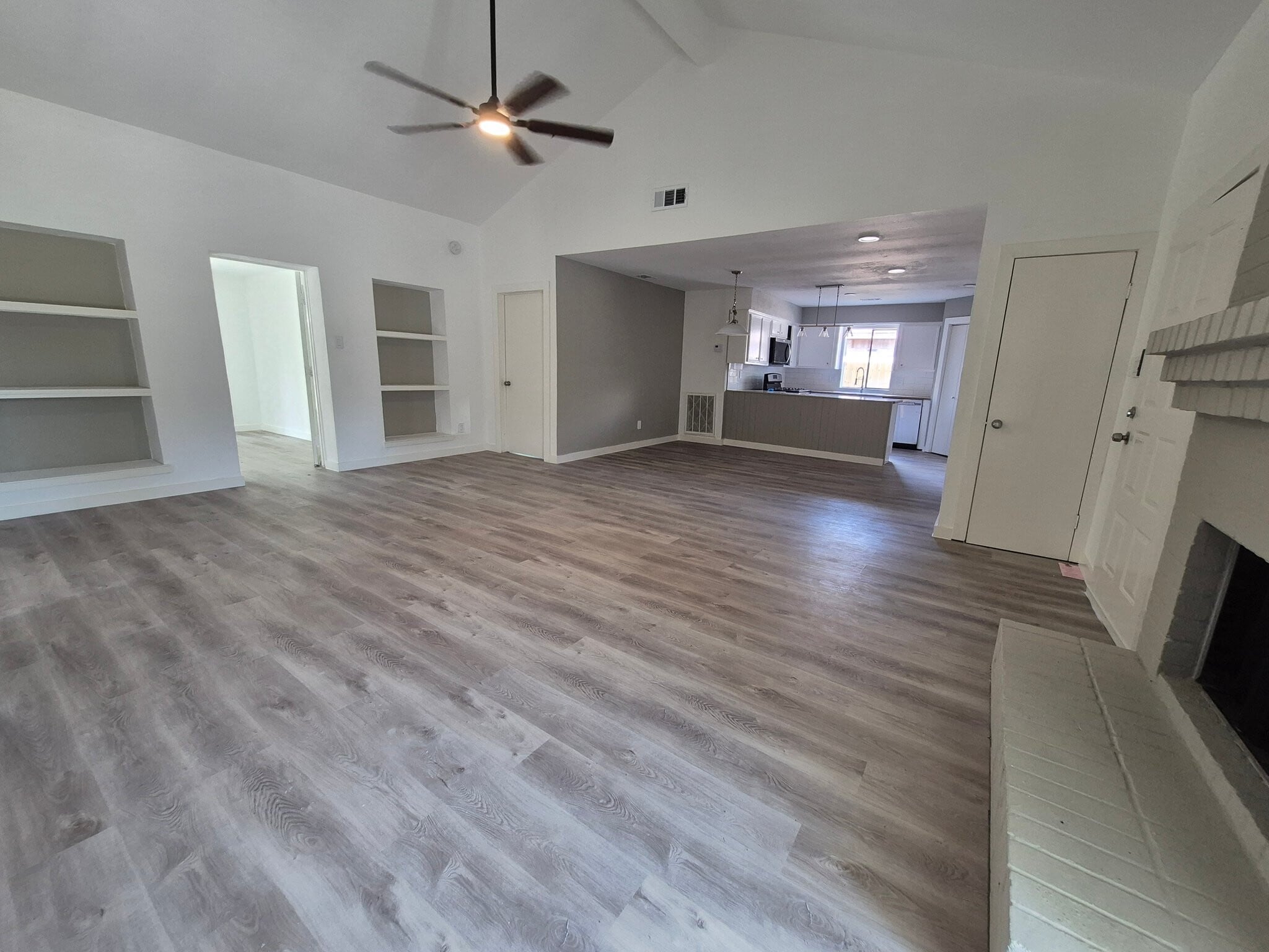 Building Photo - 3706 Verhalen Ave