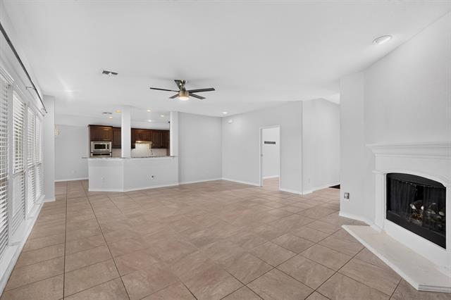 Building Photo - 997 Shady Lane Drive