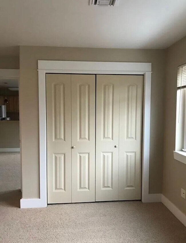 Building Photo - 311 Michael Grove Ave