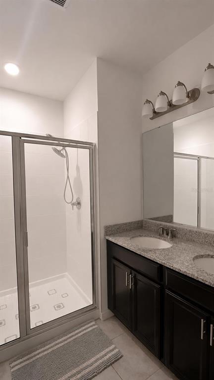 Building Photo - 15061 Willow Arbor Cir