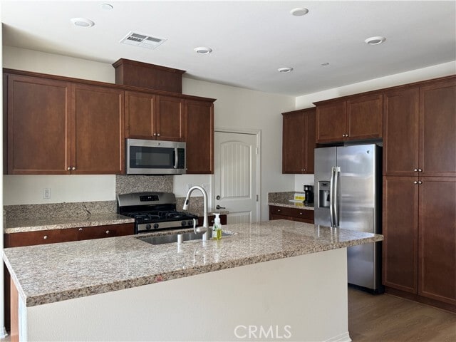Building Photo - 7006 Avignon Dr