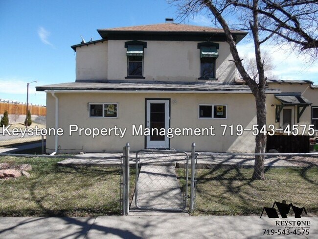 Primary Photo - $475 OFF - Move In Special! Two Bedroom Un...