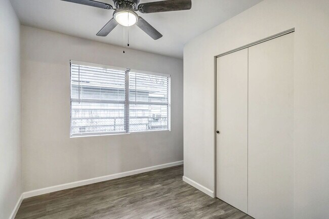 Building Photo - 8618 Flossie Mae St