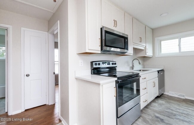 Building Photo - Partridge Run