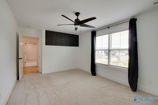 Building Photo - 6128 Pembrook Pond Pl SE