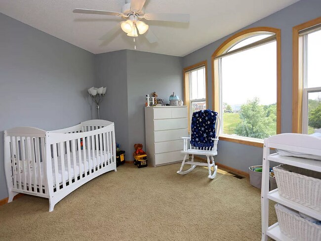 Building Photo - 9640 Independence Cir