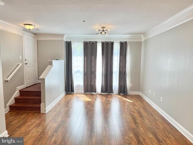 Building Photo - 2304 Margraf Cir