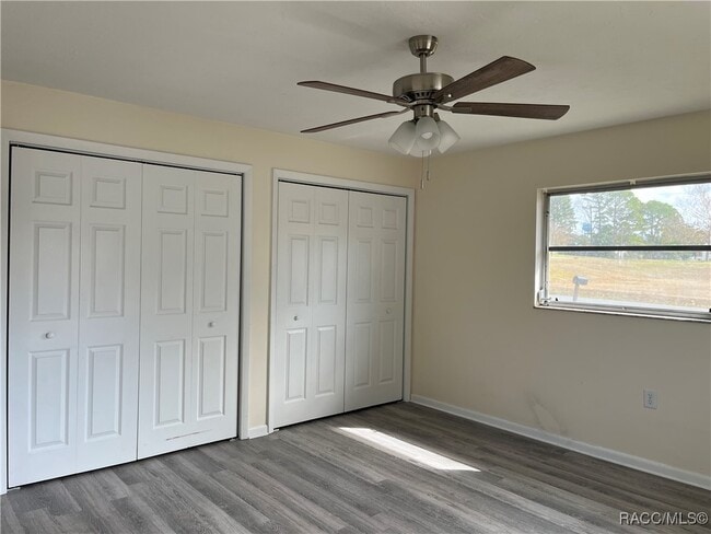 Building Photo - 302 S Jackson St