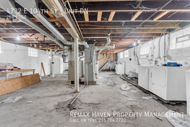 Building Photo - 4732 E 104th St