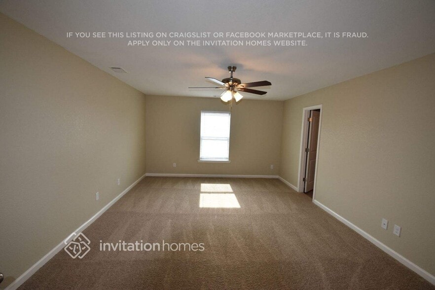 Building Photo - 161 Oliver Dr