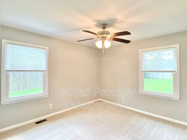 Building Photo - 3809 Ludgate Dr