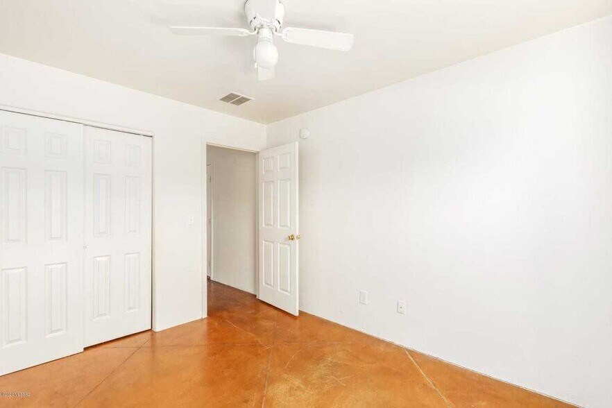 Building Photo - 405 E Geronimo Bluff Loop