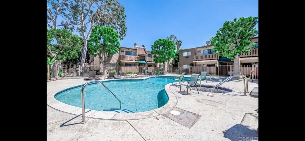 Building Photo - 17900 Sherman Way