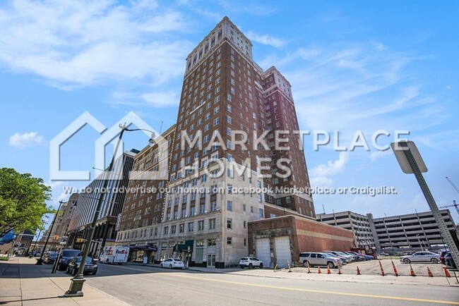Building Photo - 525 W Lafayette Blvd