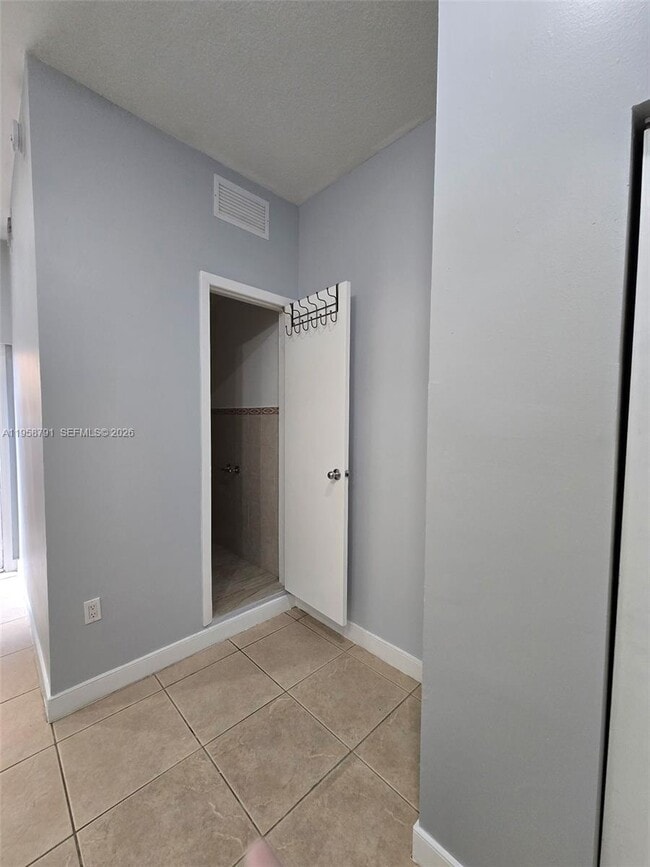 Building Photo - 15829 SW 140th St