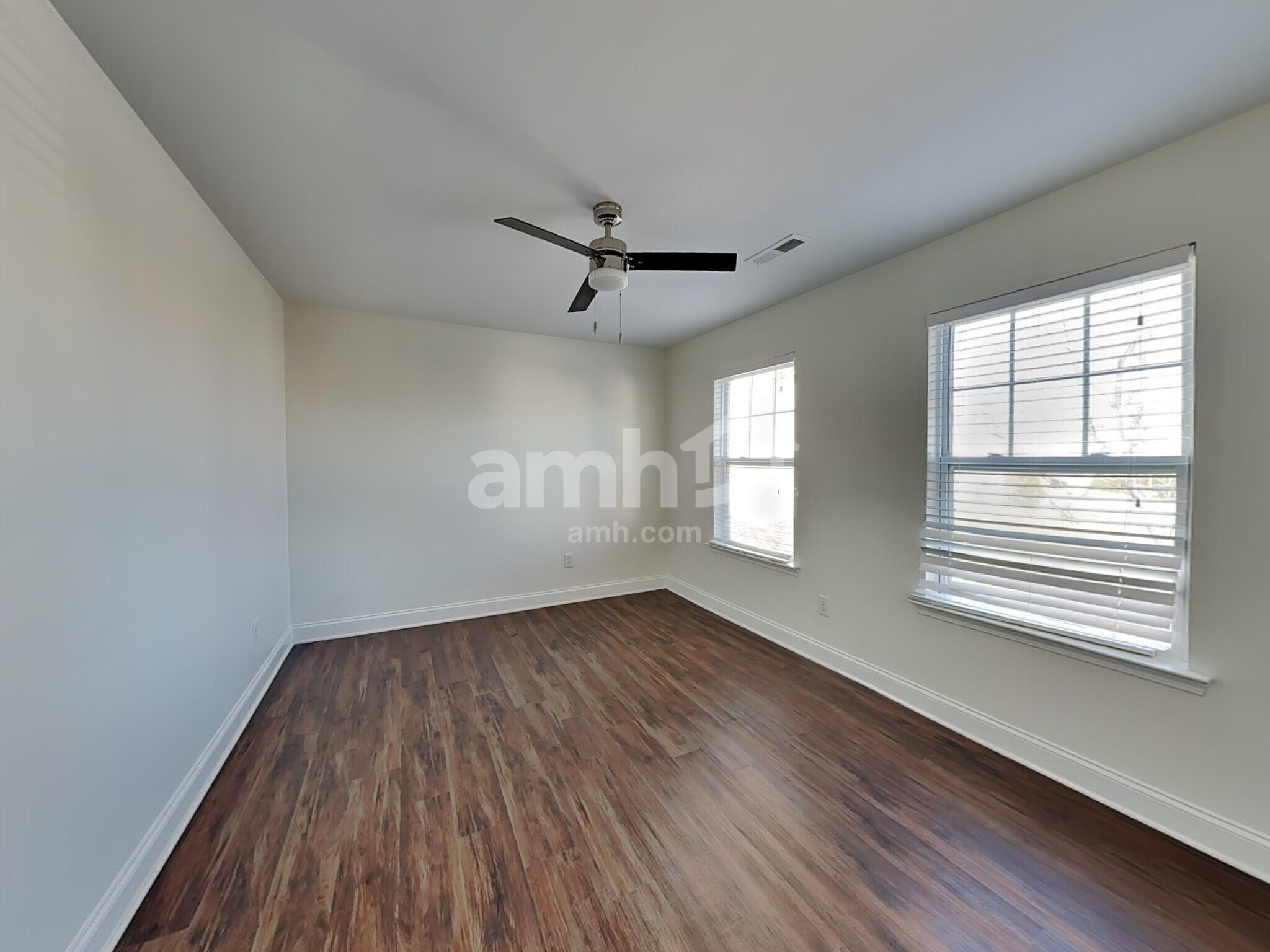 Building Photo - 1018 Forest Way Ct