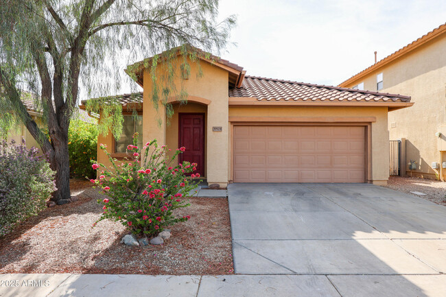 Building Photo - 39904 N Bell Meadow Trail