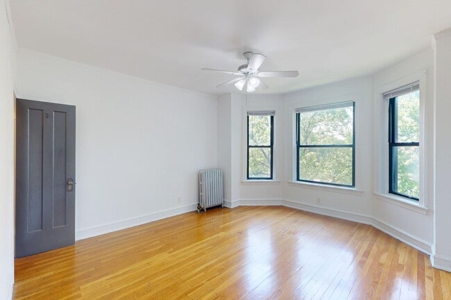Floorplan - 5053 S. Ellis Avenue