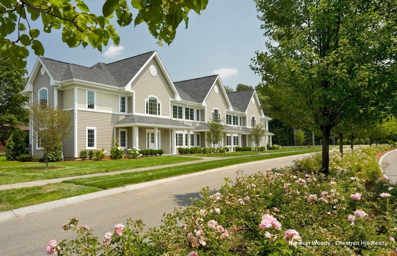 Building Photo - 519 Norwest Dr
