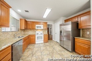 Building Photo - 6243 Broadmeadow