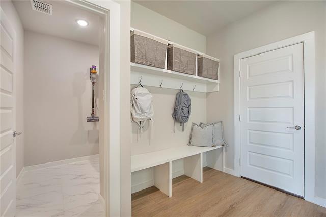 Building Photo - 4007 Buckeye Bnd