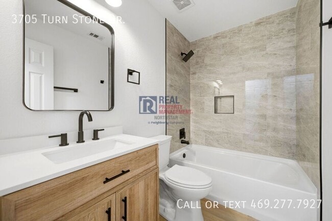 Building Photo - 3705 Turnstone Dr