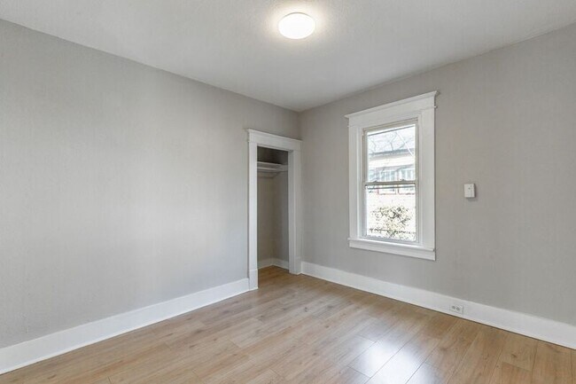 Building Photo - 2117 Foust St